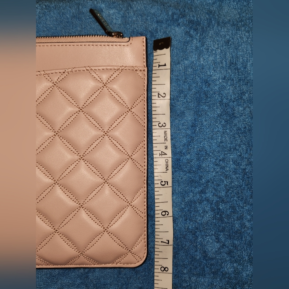Beautiful Kate Spade Pouch - Picture 7 of 7